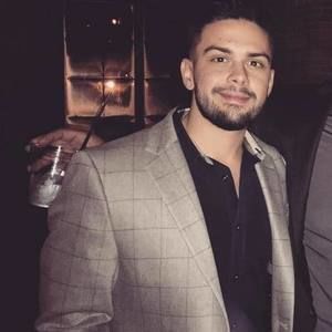 Meet your Posher, Aaron